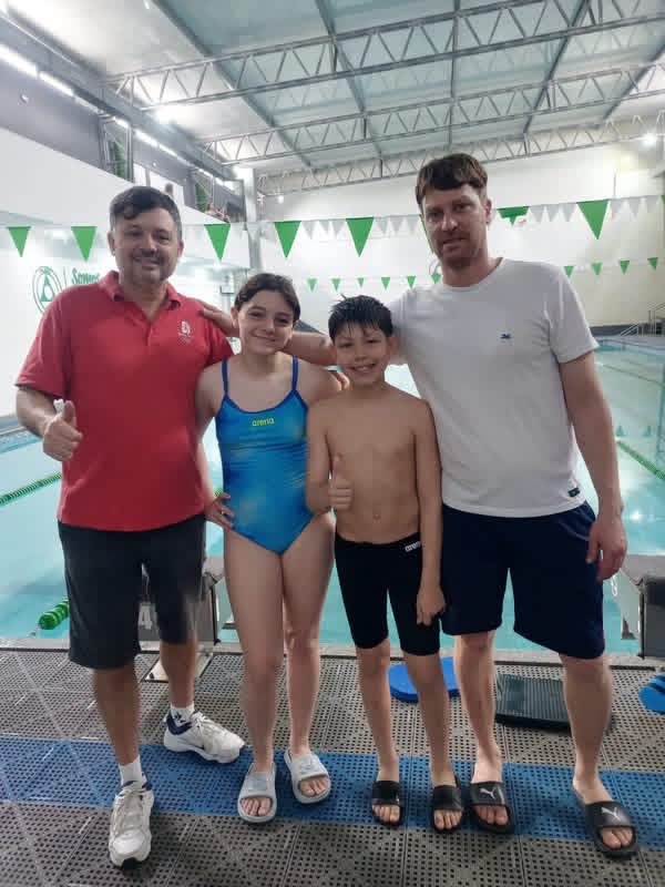 Nadadores del Club de Remeros Mercedes participaron de un Campus de Entrenamiento